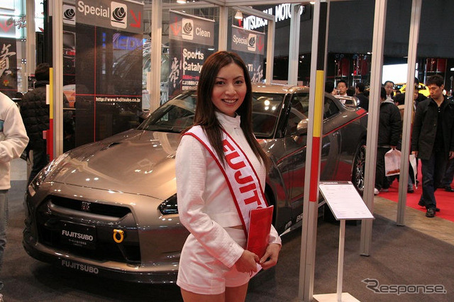 【東京オートサロン08】写真蔵…フジツボ GT-R