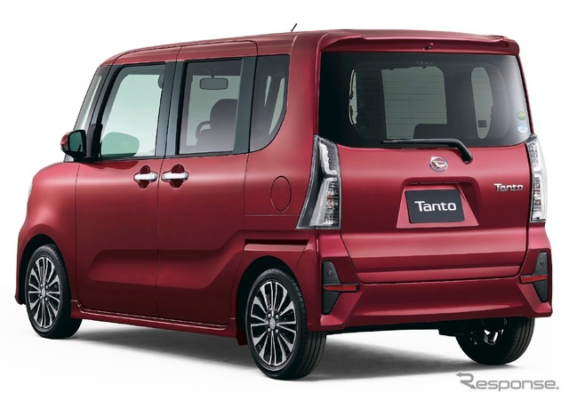 ダイハツ・タントカスタム新型(7月発売)