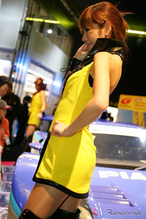 【東京オートサロン08】コンパニオン写真蔵…ダンロップ