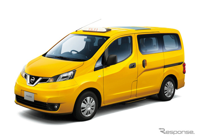 日産 NV200タクシー