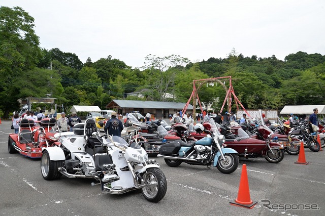 笠間稲荷神社　車の茅の輪くぐり