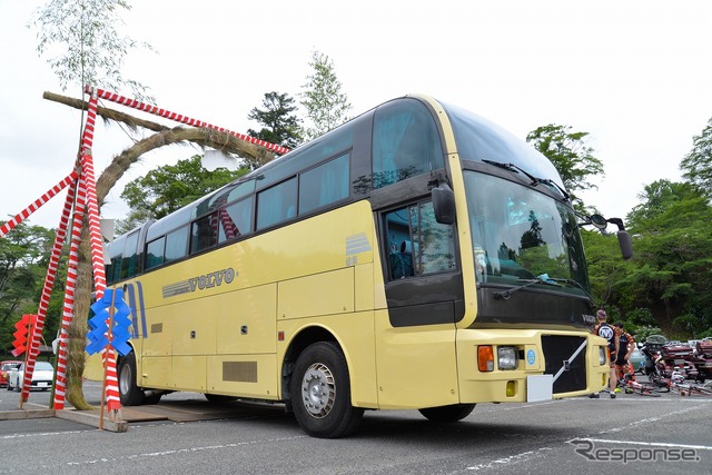 笠間稲荷神社 車の茅の輪くぐり