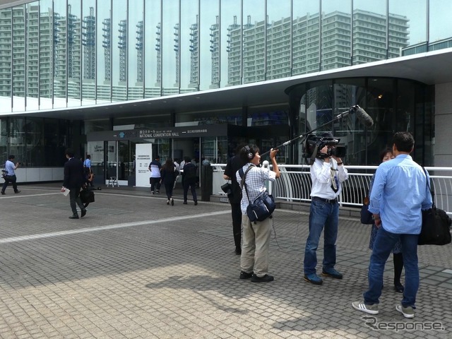 日産自動車の株主総会（パシフィコ横浜）