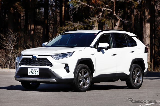 トヨタ RAV4 ハイブリッド 新型