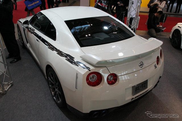 【東京オートサロン08】写真蔵…BLITZ GT-R