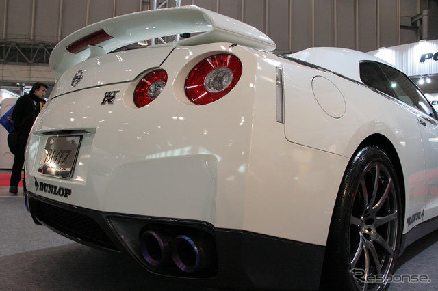 【東京オートサロン08】写真蔵…BLITZ GT-R