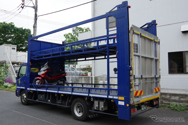 用途に応じて様々な積載車を用意