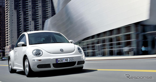VW ニュービートル 全グレードに6AT