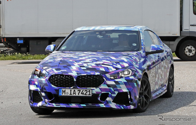 BMW 2シリーズグランクーペ プロトタイプ(スクープ写真)