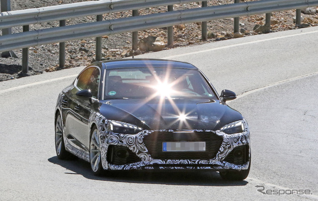 アウディ RS5スポーツバック 改良新型(スクープ写真)
