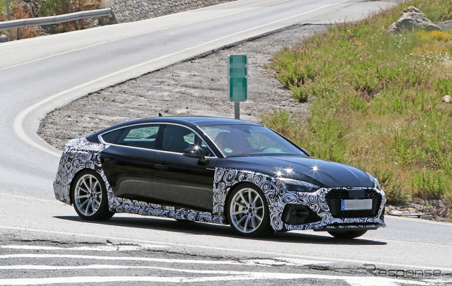 アウディ RS5スポーツバック 改良新型(スクープ写真)