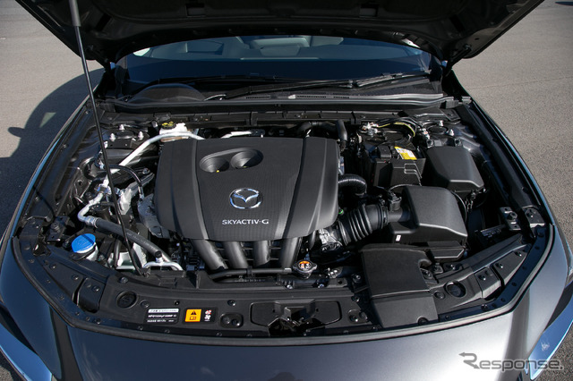 マツダ3 新型(SKYACTIV-G 2.0)