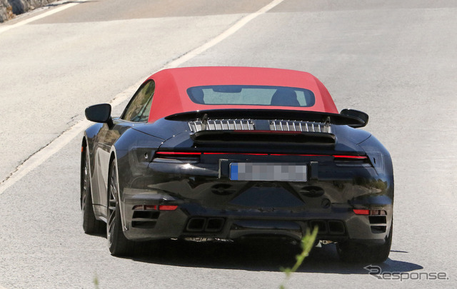 ポルシェ 911ターボ カブリオレ 新型プロトタイプ(スクープ写真)