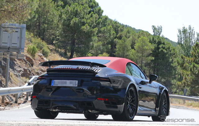 ポルシェ 911ターボ カブリオレ 新型プロトタイプ(スクープ写真)