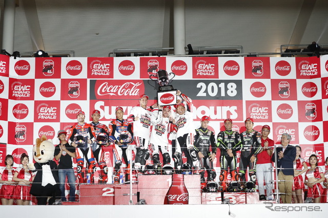 鈴鹿8耐表彰式(2018年)
