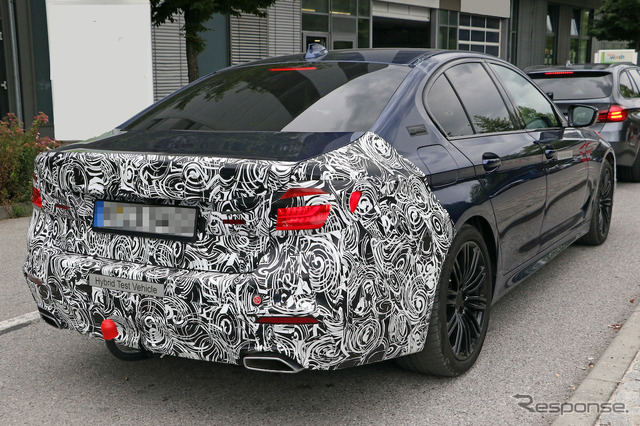 BMW 5シリーズセダン 改良新型(スクープ写真)