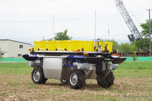 農業用UGV（無人走行車両）