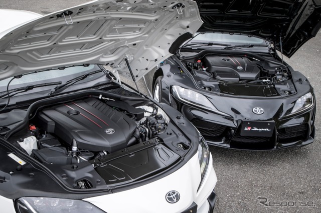 トヨタ スープラ 直6モデルRZ(手前)と直4モデル SZ-R(奥)