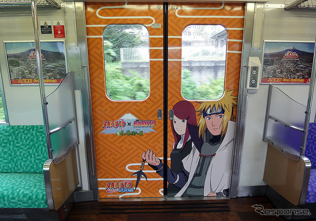 7月26日から富士急行線を走る富士急6000系「NARUTOトレイン」(C) 岸本斉史 スコット/集英社・テレビ東京・ぴえろ