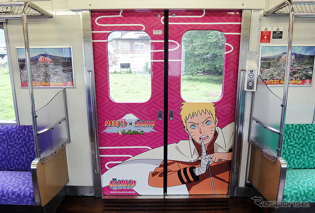 7月26日から富士急行線を走る富士急6000系「NARUTOトレイン」(C) 岸本斉史 スコット/集英社・テレビ東京・ぴえろ