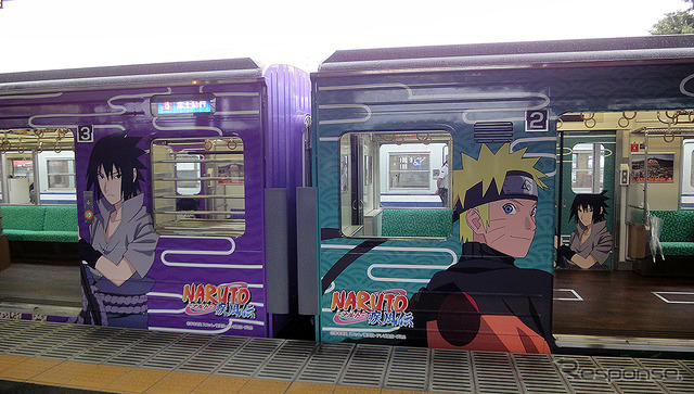 7月26日から富士急行線を走る富士急6000系「NARUTOトレイン」(C) 岸本斉史 スコット/集英社・テレビ東京・ぴえろ