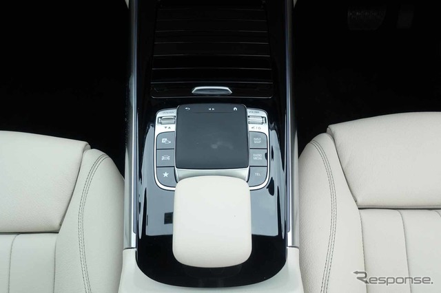 メルセデスベンツ Bクラス 新型(B180)