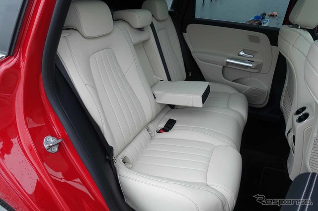 メルセデスベンツ Bクラス 新型(B180)