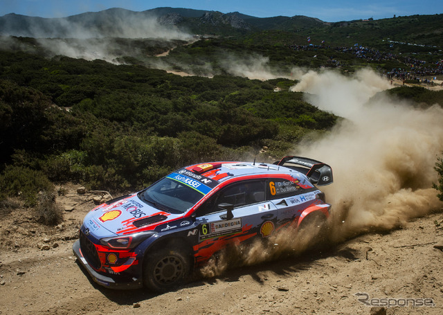 ヒュンダイ i20クーペWRC(今季WRCイタリア戦)