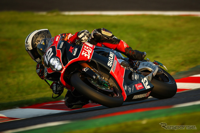 7番手のNo.12 YOSHIMURA SUZUKI MOTUL RACING