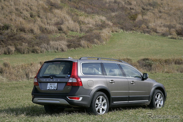 【ボルボ XC70 解説】快適性とマルチユースさを融合