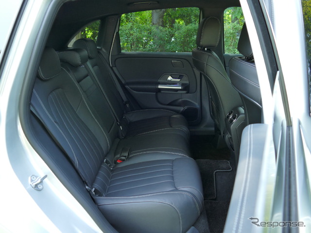 メルセデスベンツ Bクラス 新型(B180)