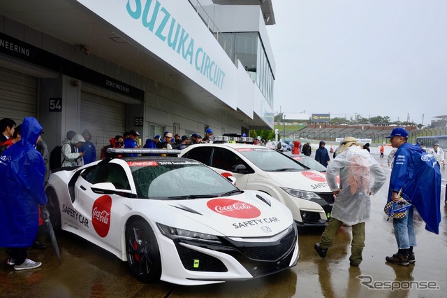 鈴鹿8耐ピットウォーク（7月27日）