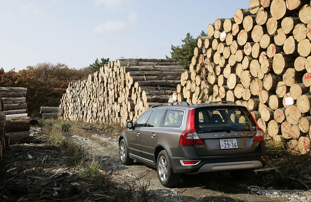 【ボルボ XC70 解説】揺るぎない安全性への取り組み