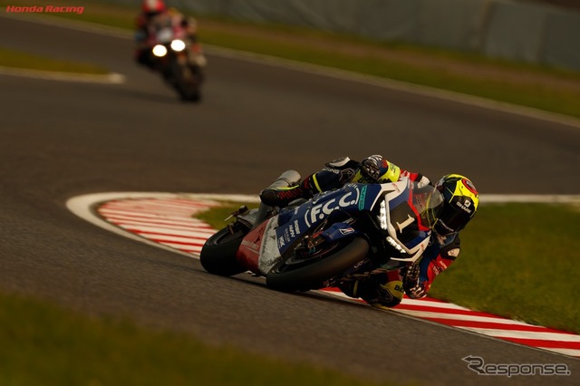 #1 F.C.C. TSR Honda France フレディ・フォレイ