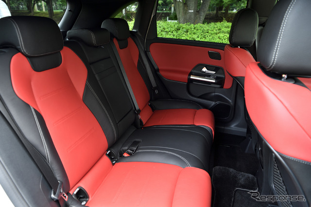 メルセデスベンツ Bクラス 新型(B180)