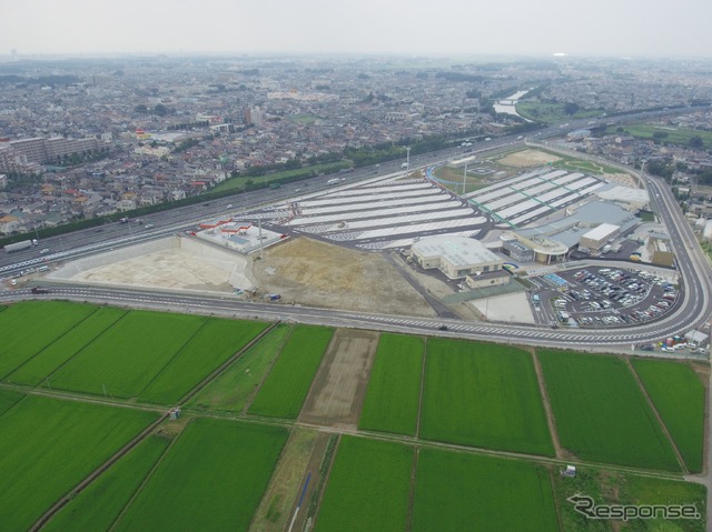 旧蓮田SAから2.5km南に広大な敷地をもって移転した新蓮田SA