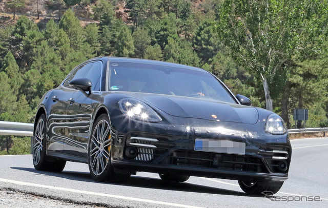 ポルシェ パナメーラ スポーツツーリスモ 改良新型(スクープ写真)