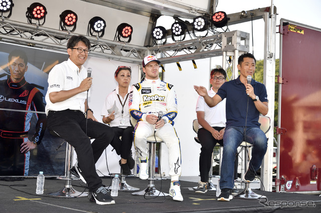 レクサスLCコンバーチブル・プロトタイプお披露目(富士スピードウェイ、SUPER GT 第5戦)