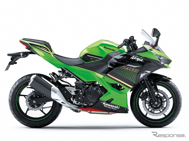 カワサキNinja 250 KRTエディション