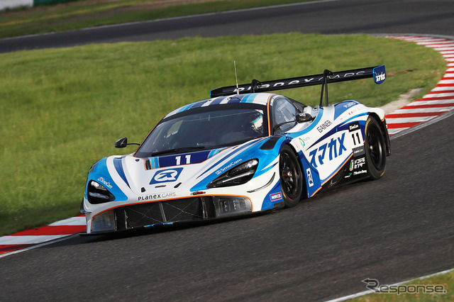 ミカ・ハッキネンがドライブするマクラーレン720S GT3