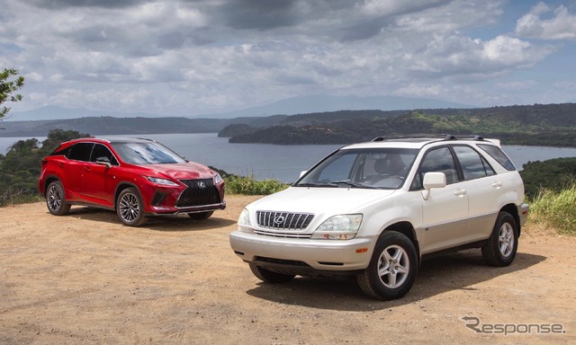 2003年型RX300(白)と2020年型RX350