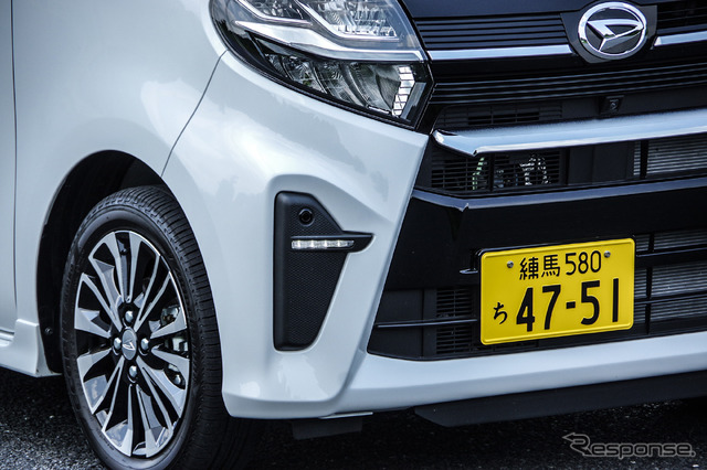 ダイハツ タントカスタム(RS)新型