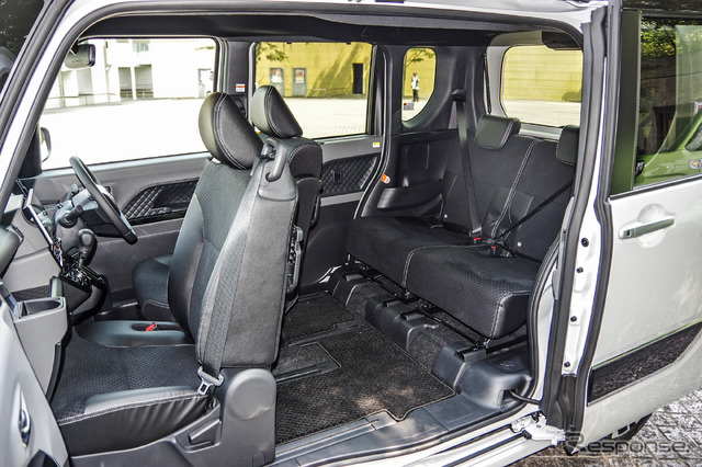ダイハツ タントカスタム(RS)新型