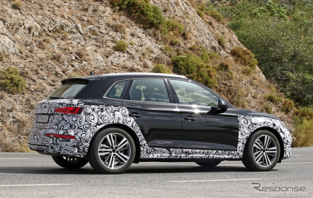 アウディ Q5 改良新型(PHEV)スクープ写真