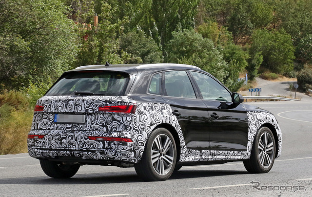 アウディ Q5 改良新型(PHEV)スクープ写真
