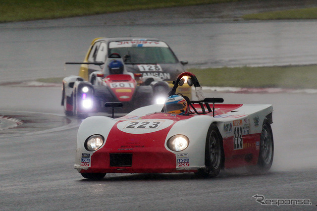 GP-4クラス優勝の静岡ダイハツP5PJチーム(富士K4-GP)