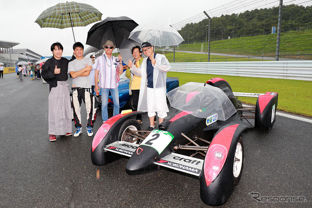 レーシングカーデザイナー由良拓也率いる「ゆらたく屋」(富士K4-GP)