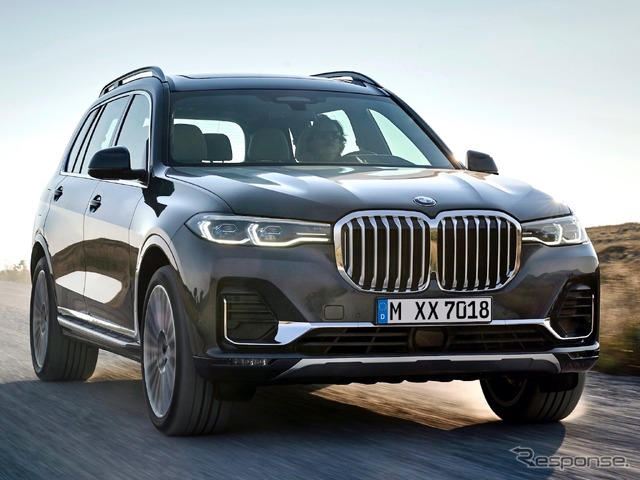 BMW X7 xDrive35dデザインピュアエクセレンス