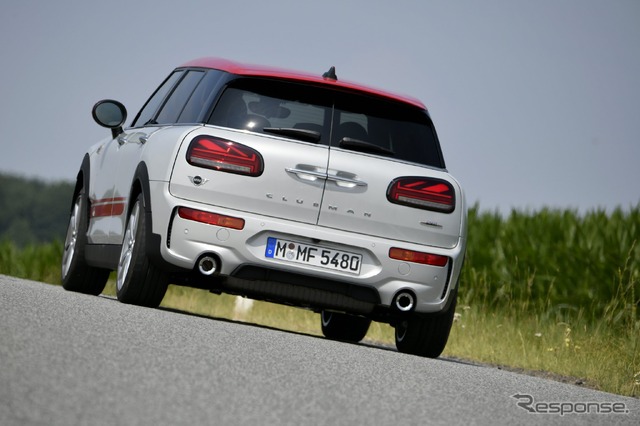 MINI クラブマン ジョンクーパーワークス(JCW)
