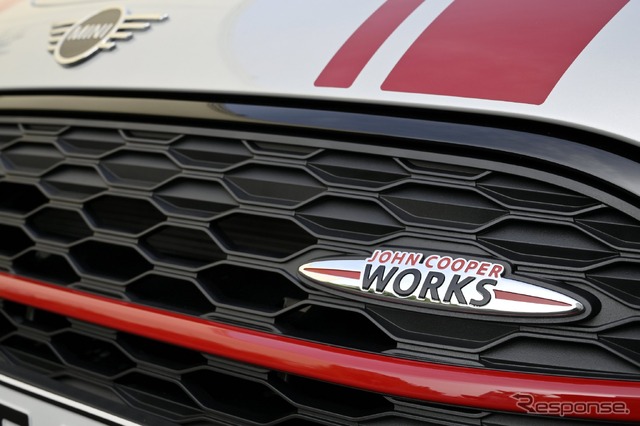 MINI クラブマン ジョンクーパーワークス(JCW)